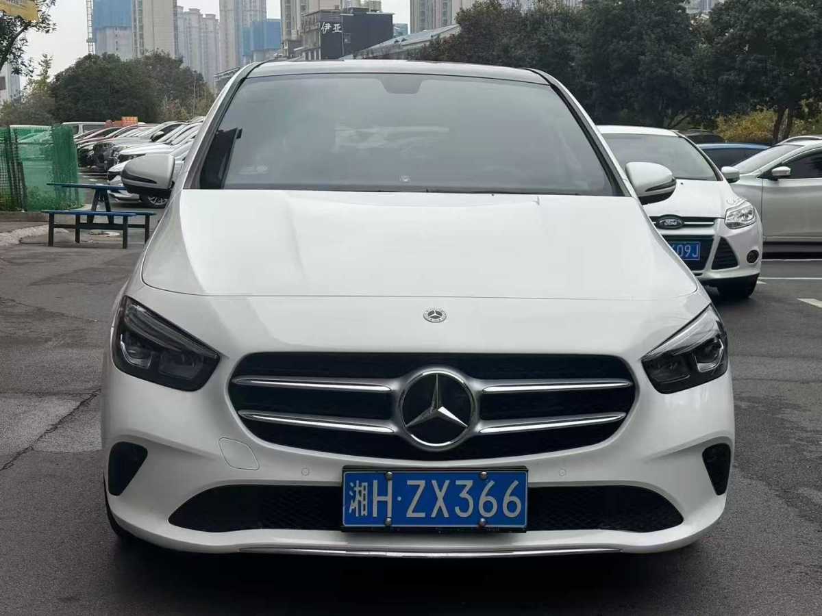 奔驰 奔驰B级  2022款 改款 B 200 动感型图片