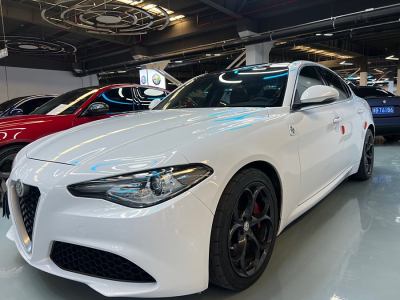 2017年5月 阿尔法·罗密欧 Giulia 2.0T 280HP 豪华版图片