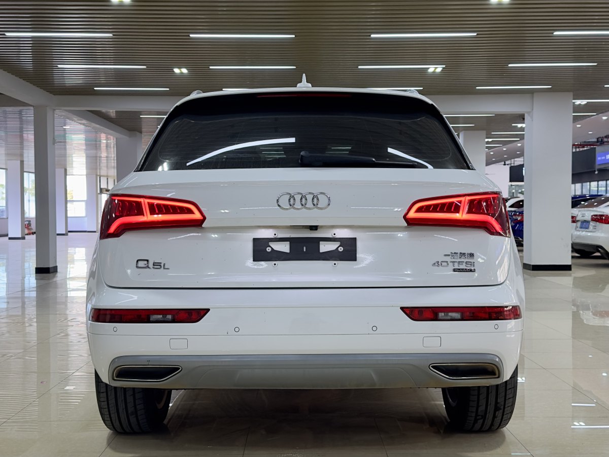 奧迪 奧迪Q5L  2018款  40 TFSI 榮享進取型 國VI圖片