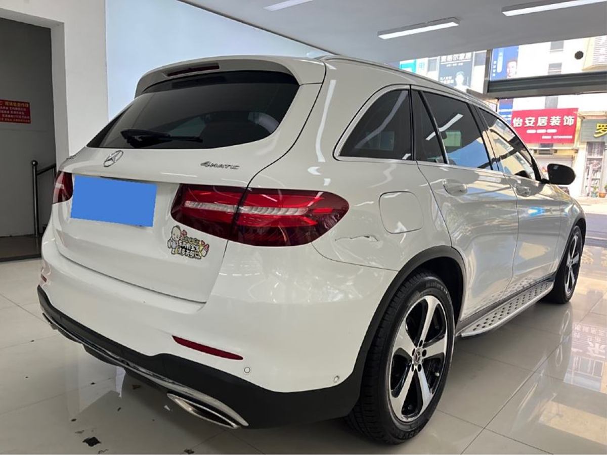 2018年6月奔馳 奔馳GLC  2018款 改款 GLC 260 4MATIC 豪華型