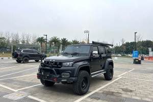 BJ40 北京 2.0T 自動(dòng)四驅(qū)環(huán)塔冠軍版