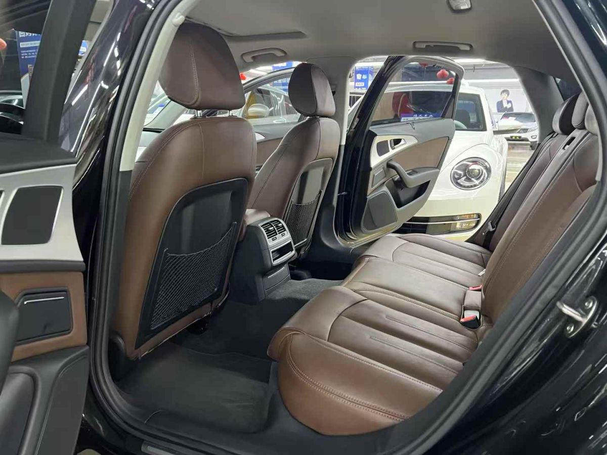 奧迪 奧迪A6L  2014款 A6L 2.8 FSI 35 FSI quattro豪華型圖片