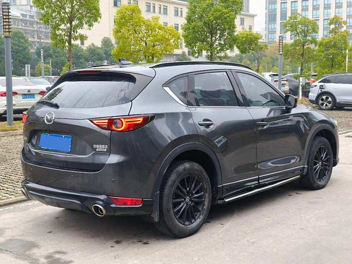 馬自達(dá) CX-5  2021款 2.0L 自動(dòng)兩驅(qū)黑騎士圖片