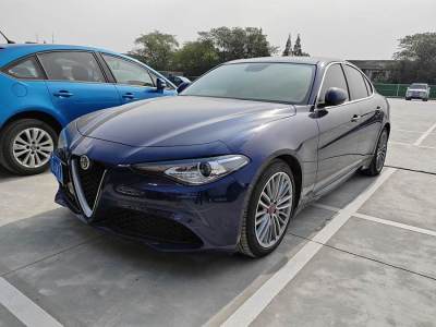 2017年5月 阿爾法·羅密歐 Giulia 2.0T 280HP 豪華版圖片