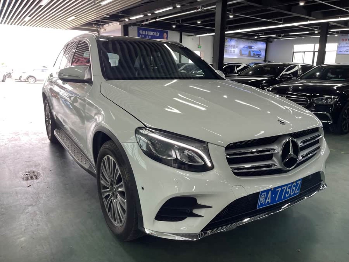 奔馳 奔馳GLC  2017款 GLC 260 4MATIC 動(dòng)感型圖片