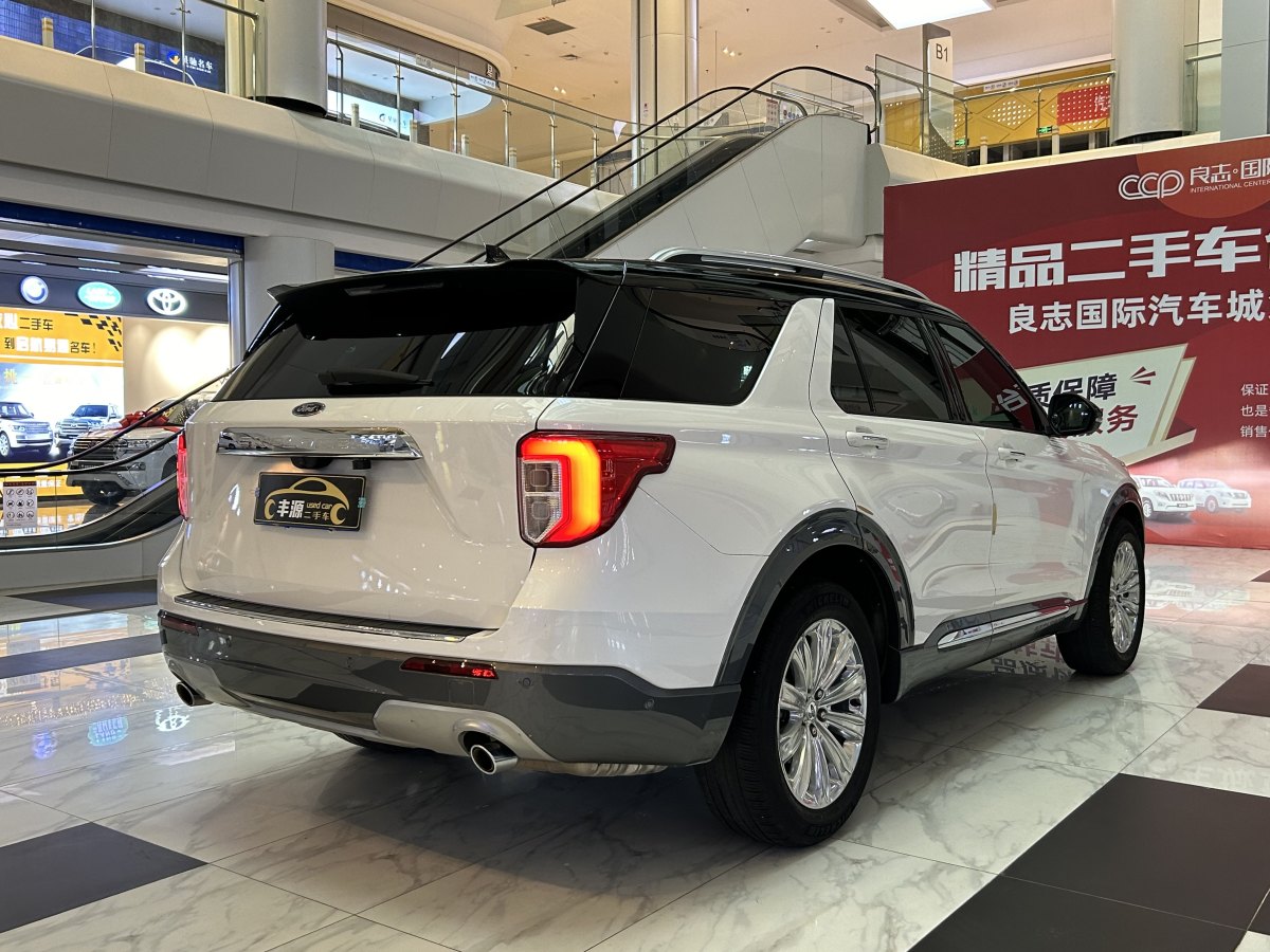 2020年11月福特 探險(xiǎn)者  2023款 EcoBoost 285 四驅(qū)鈦金版 7座