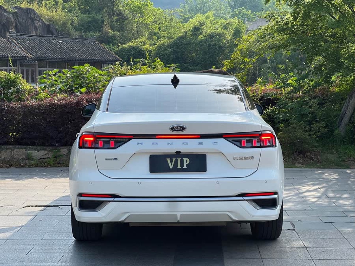 福特 蒙迪歐  2022款 改款 EcoBoost 245 豪華型圖片