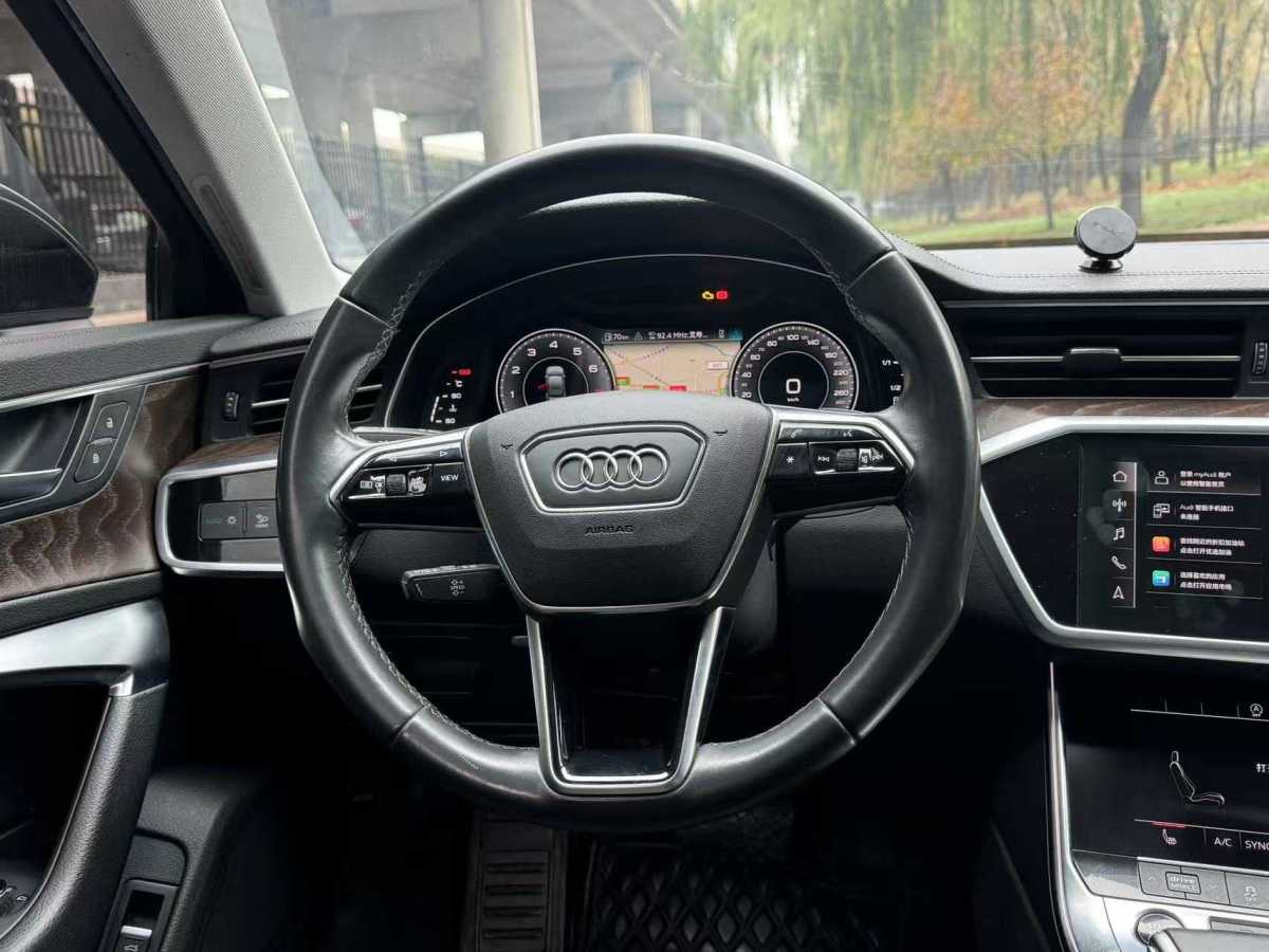 奧迪 奧迪A6L  2021款 45 TFSI quattro 臻選致雅型圖片