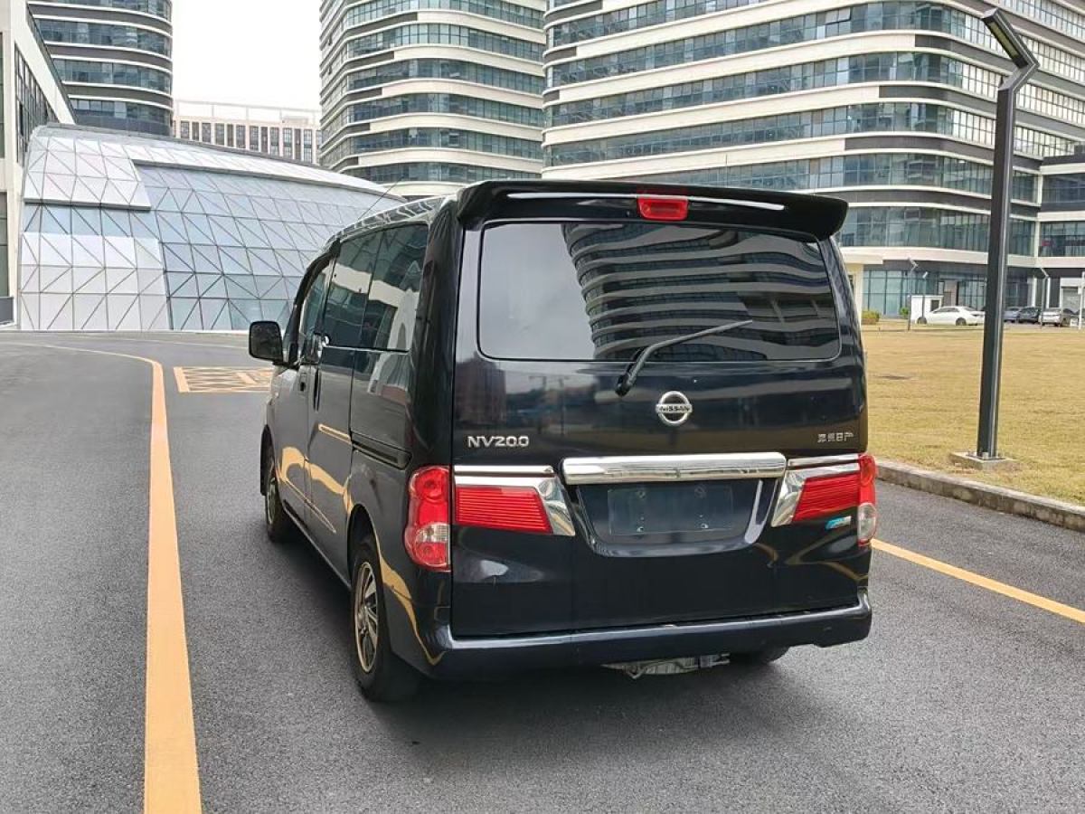 日產(chǎn) NV200  2018款 1.6L CVT豪華型圖片