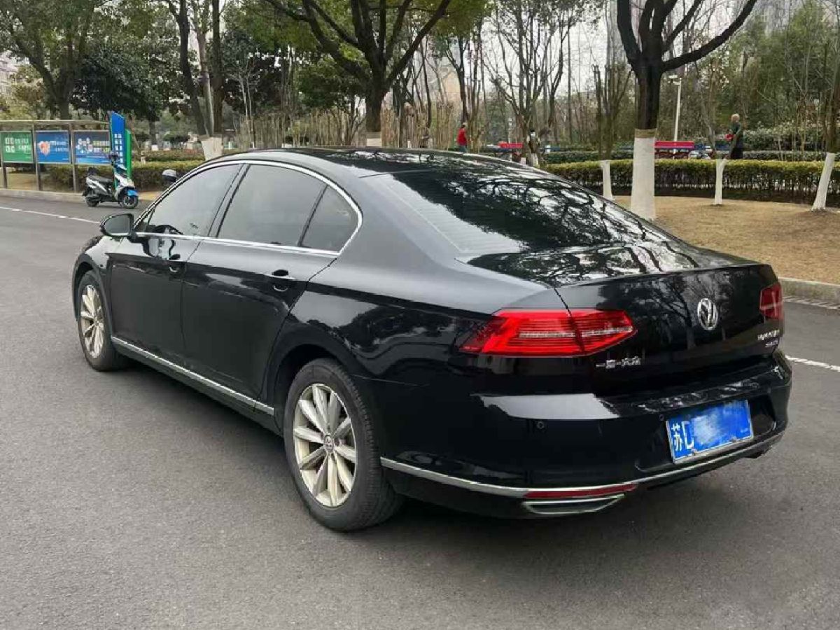 大眾 邁騰  2019款 280TSI DSG 領(lǐng)先型圖片