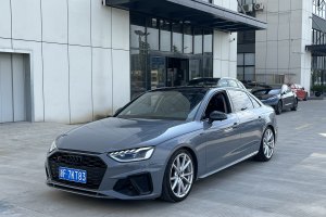 奥迪A4L 奥迪 40 TFSI quattro 豪华动感型