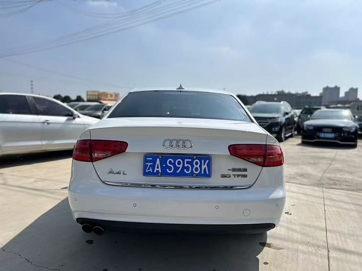 奧迪 奧迪A4L  2013款 30 TFSI 手動(dòng)舒適型圖片