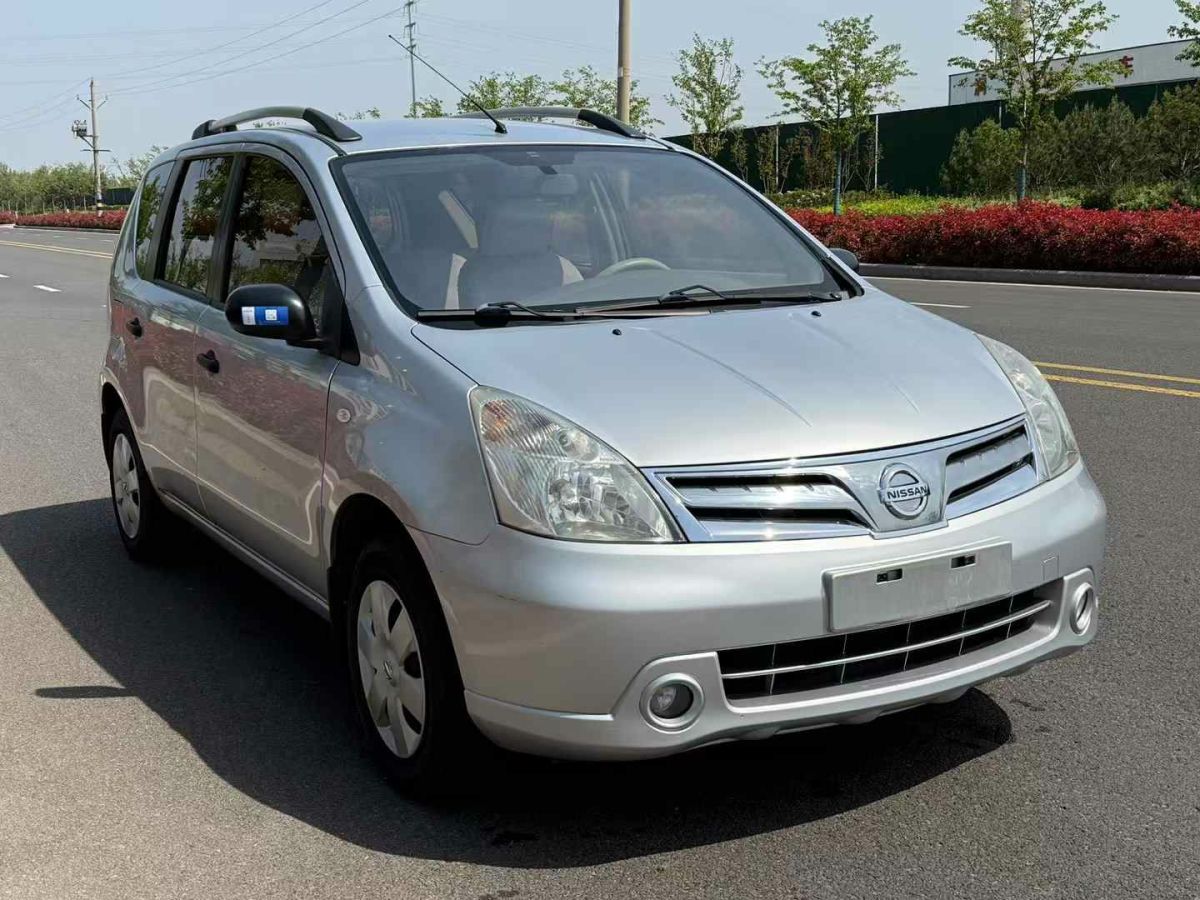 日產(chǎn) 驪威 圖片
