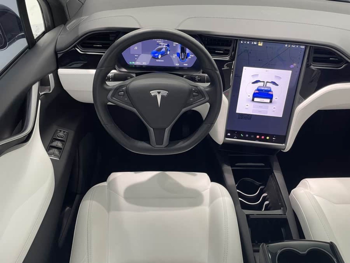 特斯拉 Model X  2017款 Model X 100D 長(zhǎng)續(xù)航版圖片