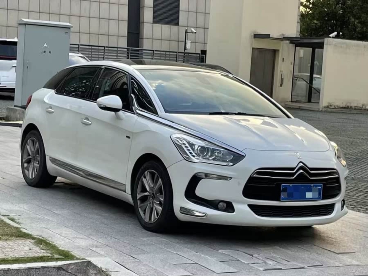 DS DS 5  2015款 1.6T 豪華版THP160圖片