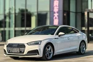 奥迪A5 奥迪 Coupe 40 TFSI 时尚型