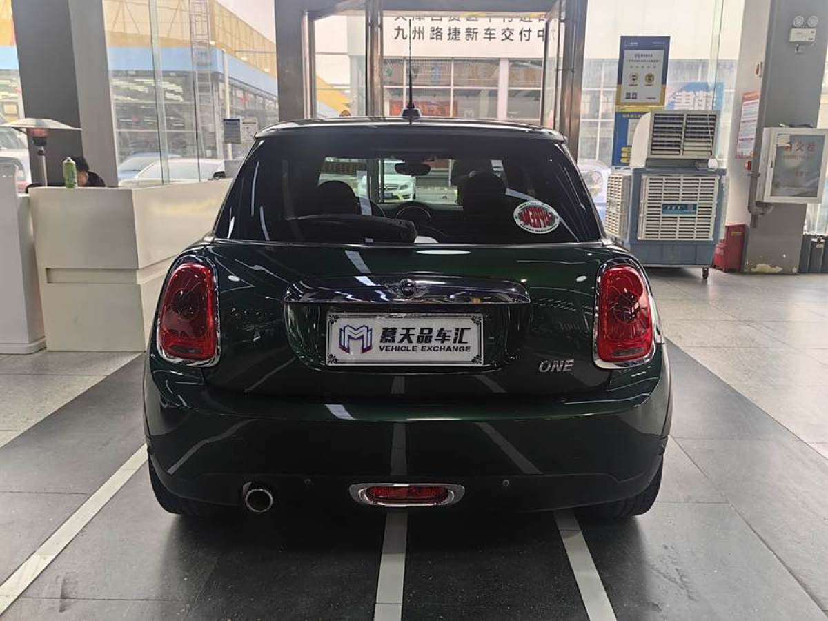 MINI MINI  2016款 1.2T ONE 先鋒派圖片