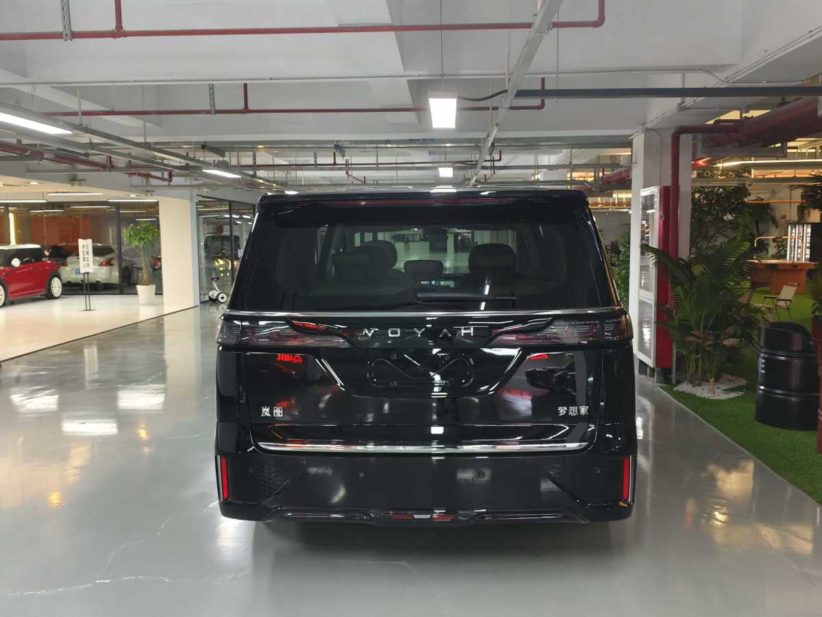 嵐圖 夢想家  2024款 PHEV 超長續(xù)航尊貴版圖片