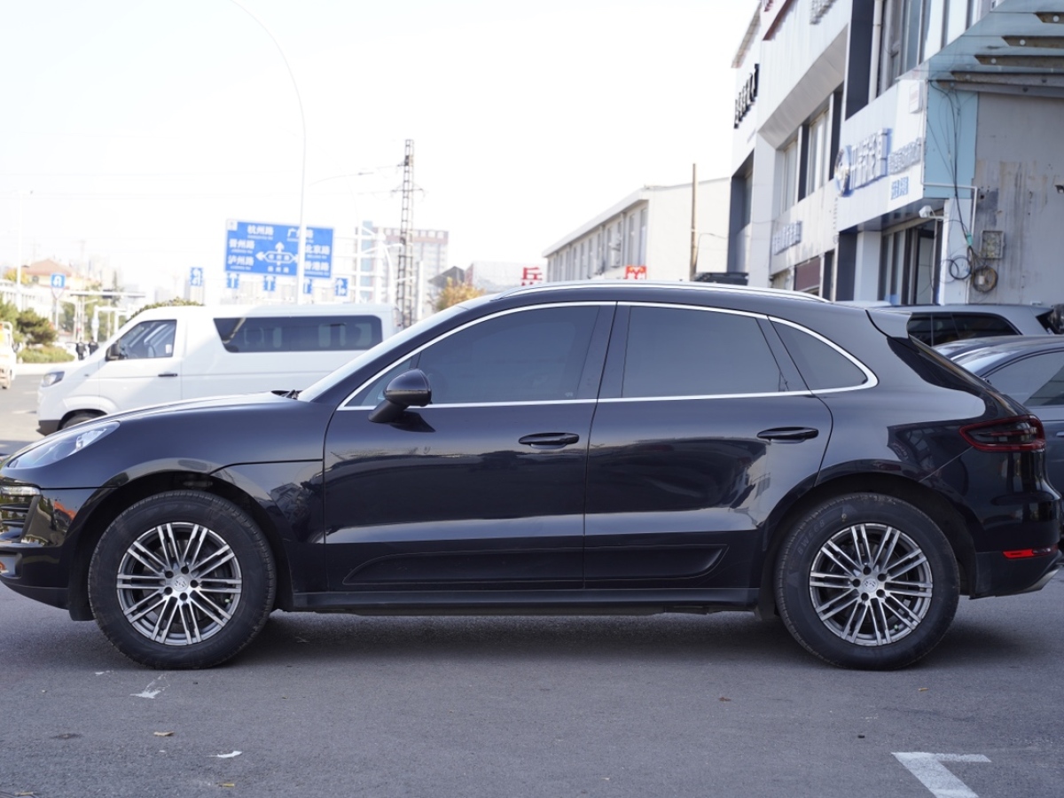 2017年09月保時(shí)捷 Macan  2016款 Macan 2.0T