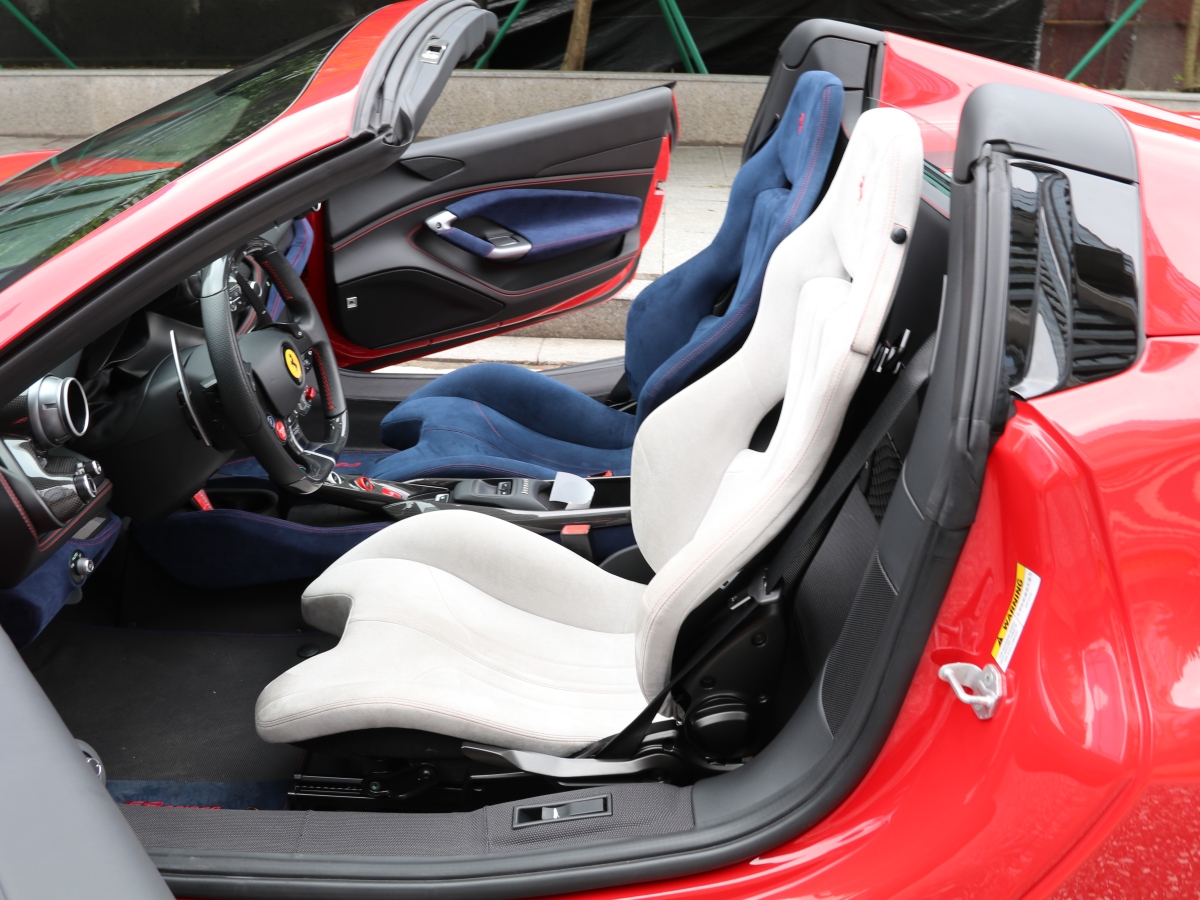2023年1月法拉利 F8 Tributo  2020款 Spider 3.9T V8