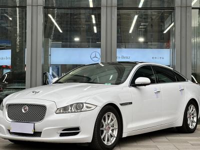 2015年10月 捷豹 XJ XJL 2.0T 兩驅(qū)典雅商務(wù)版圖片