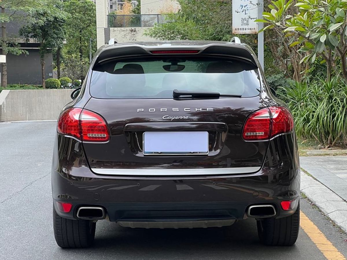 保時(shí)捷 Cayenne  2014款 Cayenne Platinum Edition 3.0T圖片