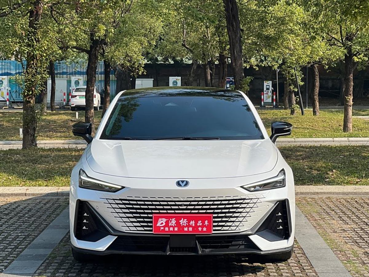 長安 長安UNI-V  2022款 1.5T 智慧領航型圖片