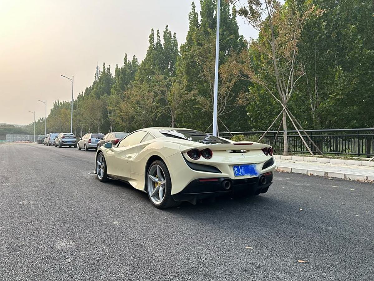 法拉利 F8 Tributo  2019款  3.9T V8图片