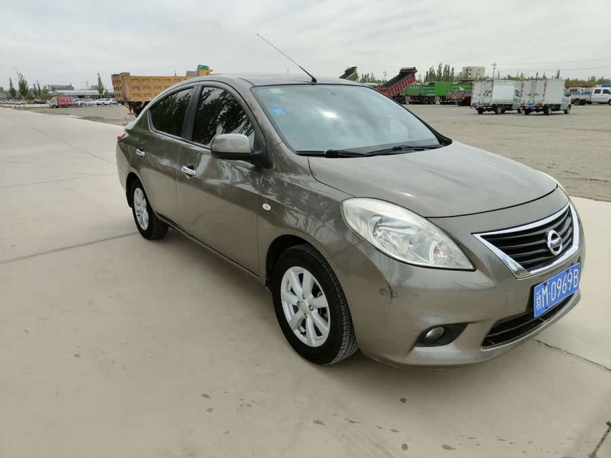 日產(chǎn) 陽光  2011款 1.5XV CVT尊貴版圖片