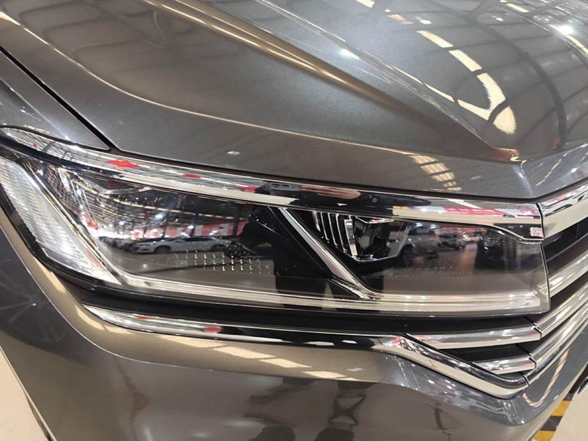 大眾 途銳  2022款 2.0TSI 領(lǐng)航特別版圖片