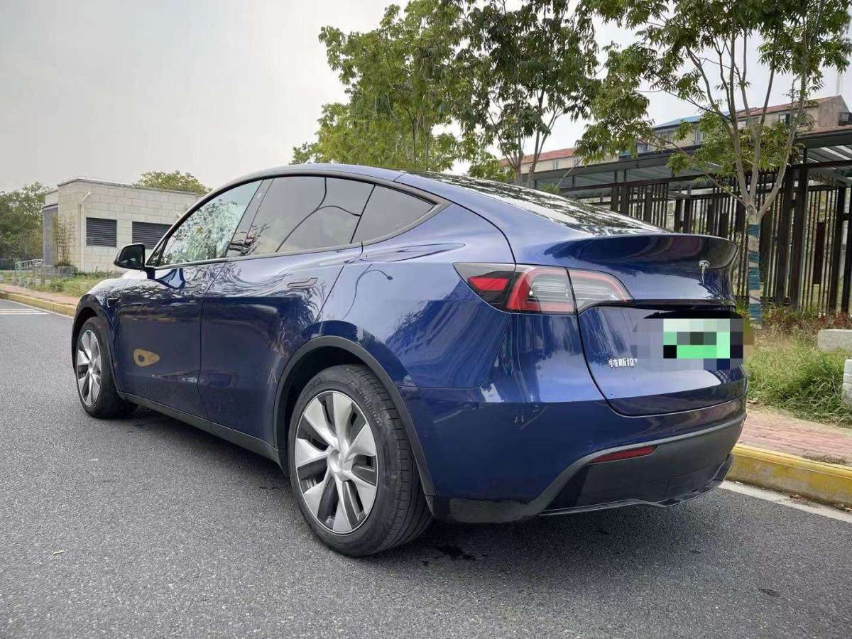 特斯拉 Model Y  2022款 后驅(qū)版圖片