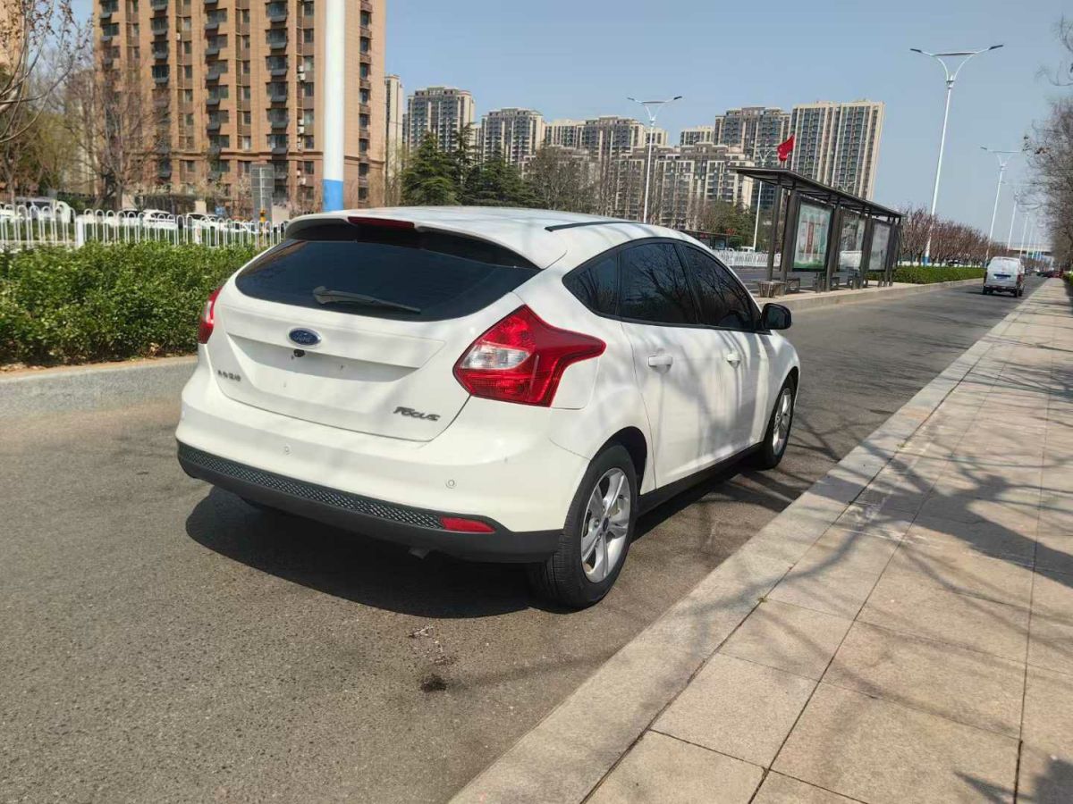 日產(chǎn) 驪威  2015款 1.6XL CVT豪華真皮版圖片
