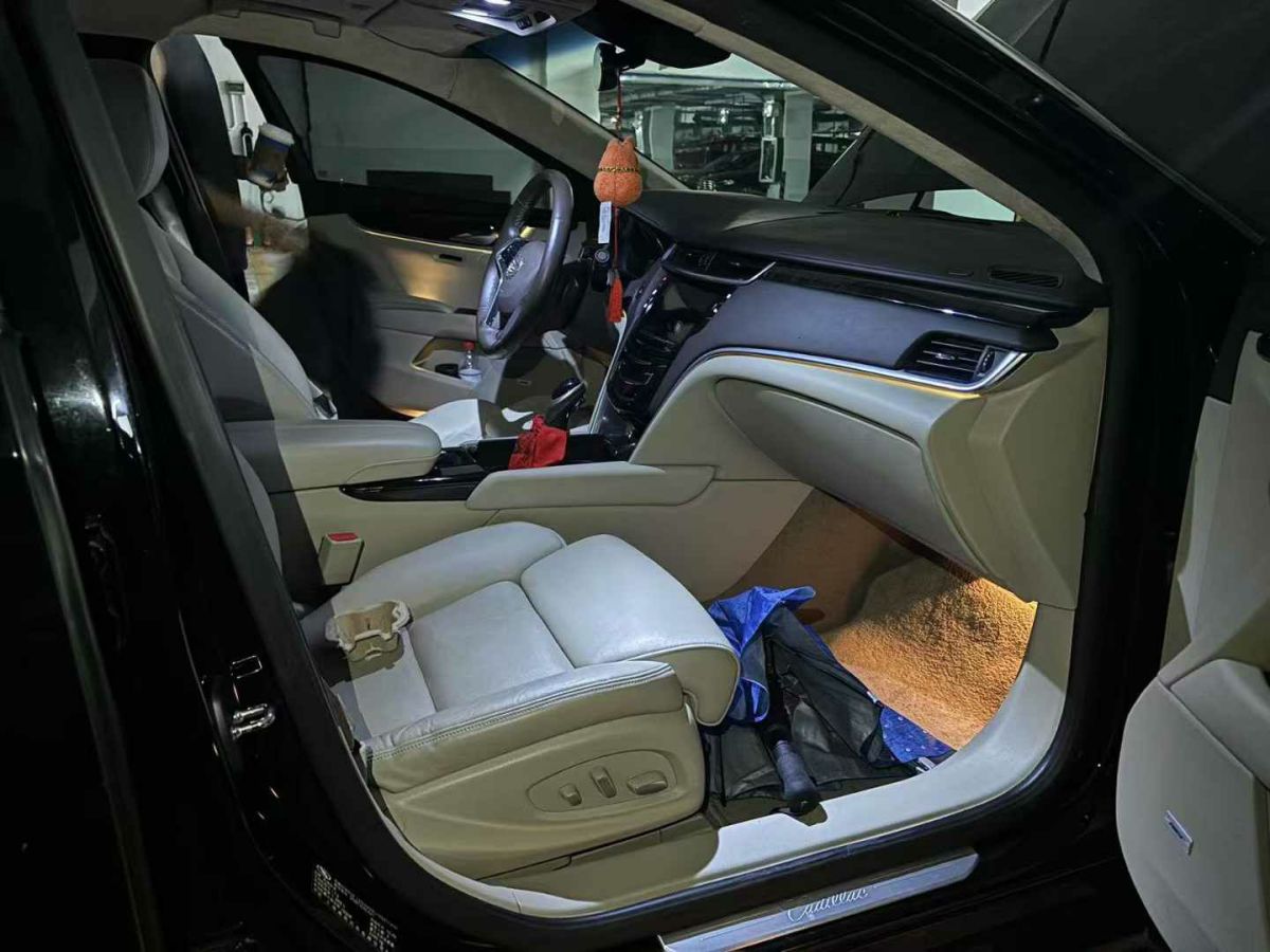 2015年1月凱迪拉克 XTS  2015款 28T 舒適型