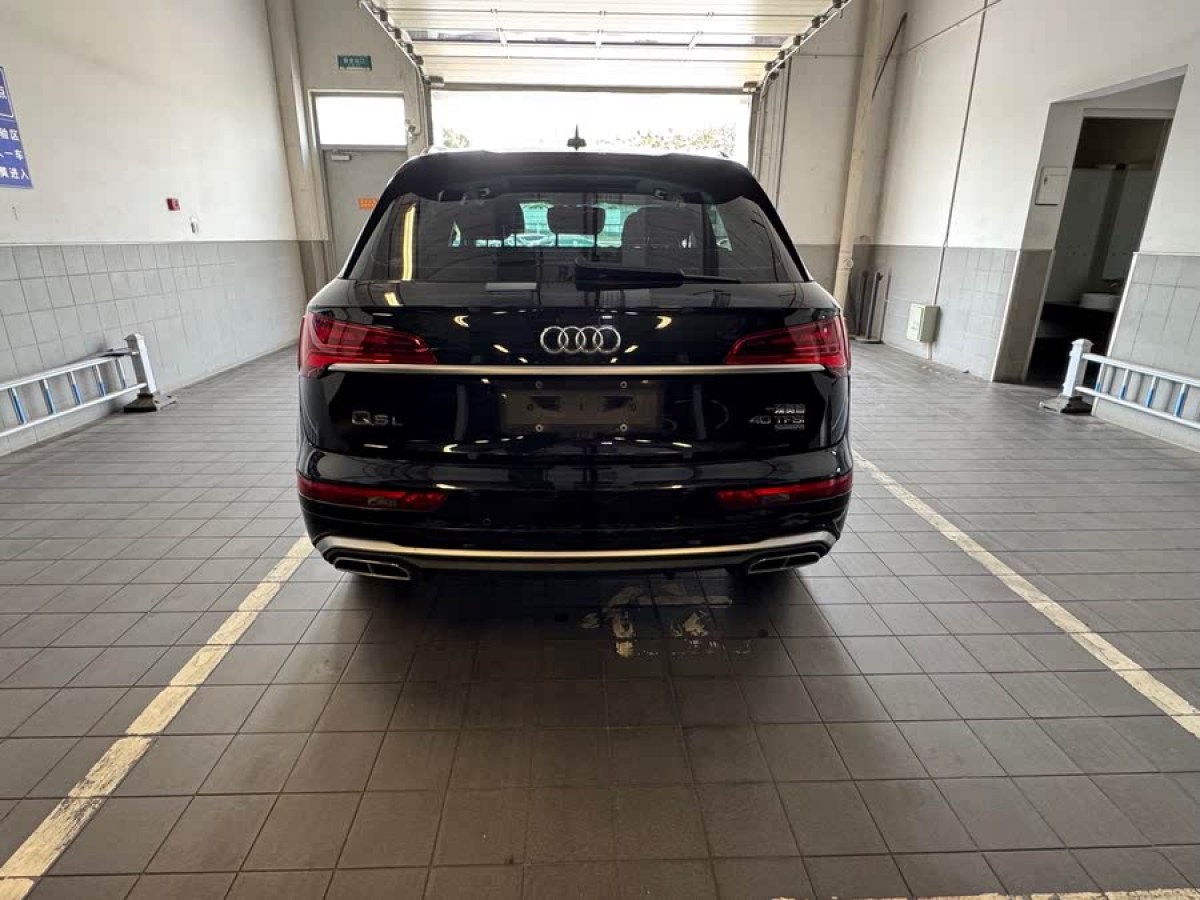 奧迪 奧迪Q5L  2022款 改款 40T 豪華動(dòng)感型圖片