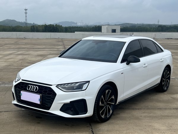 奥迪 奥迪A4L  2023款 40 TFSI 豪华动感型