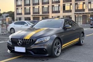 奔驰C级AMG 奔驰 AMG C 63 轿跑车