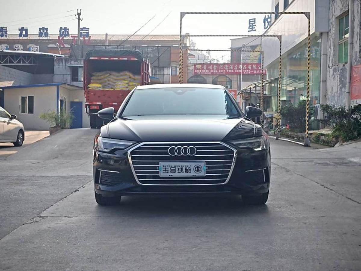 奧迪 奧迪A6L  2022款 40 TFSI 豪華致雅型圖片