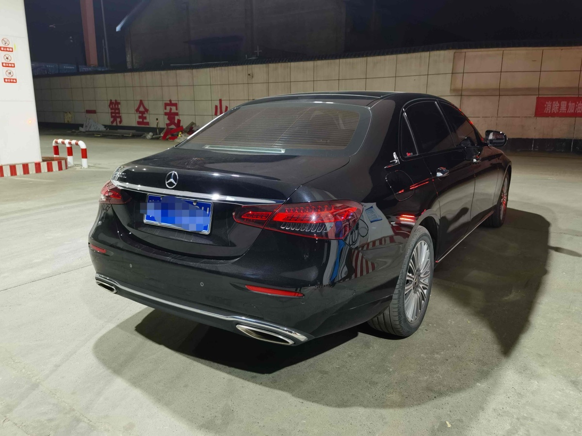 奔馳 奔馳E級  2022款 改款 E 300 L 豪華型圖片