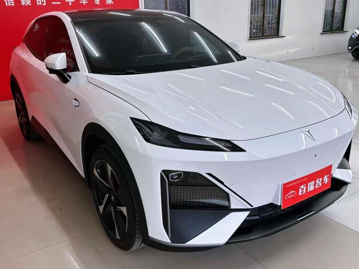 奧迪 奧迪SQ7  2024款 4.0 TFSI 暗夜騎士版圖片