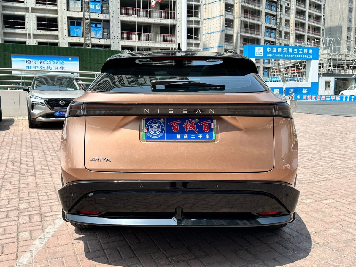 日產(chǎn) Ariya艾睿雅  2022款 兩驅(qū)長(zhǎng)續(xù)航頂配版圖片