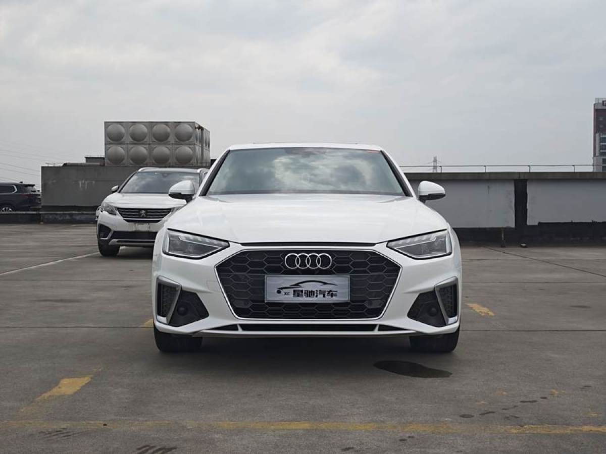 2021年2月奧迪 奧迪A4L  2020款 40 TFSI 豪華動感型