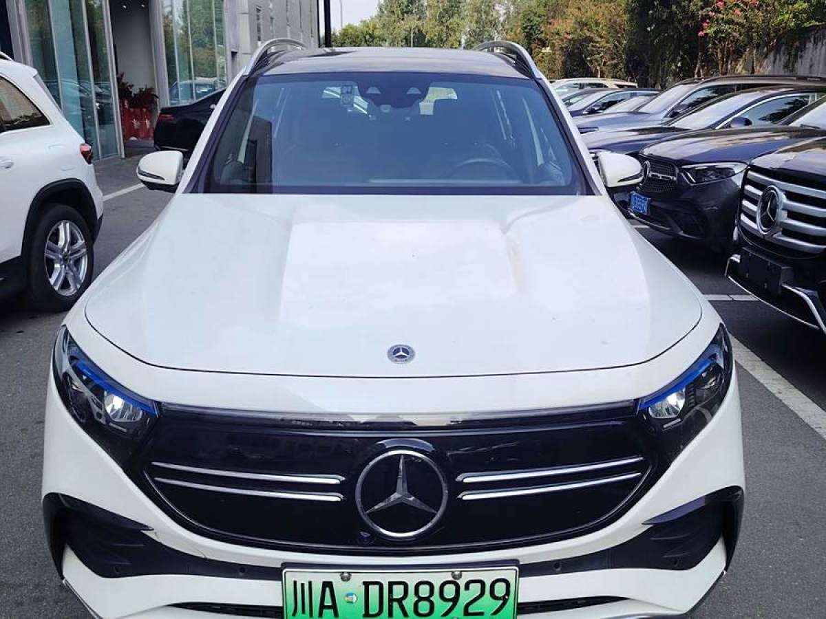 奔馳 奔馳EQB  2022款 EQB 350 4MATIC 首發(fā)特別版圖片