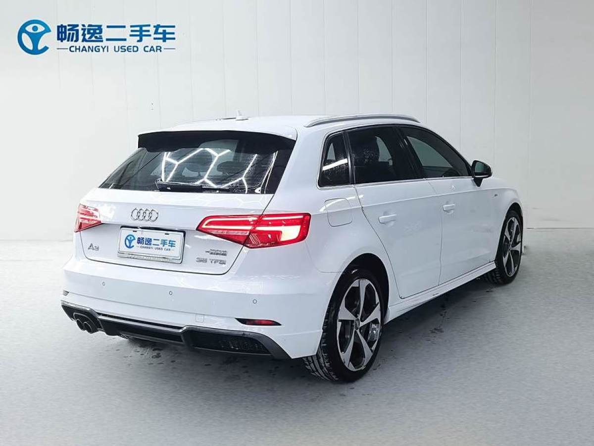 奧迪 奧迪A3  2018款 30周年年型 Sportback 35 TFSI 運(yùn)動(dòng)型圖片