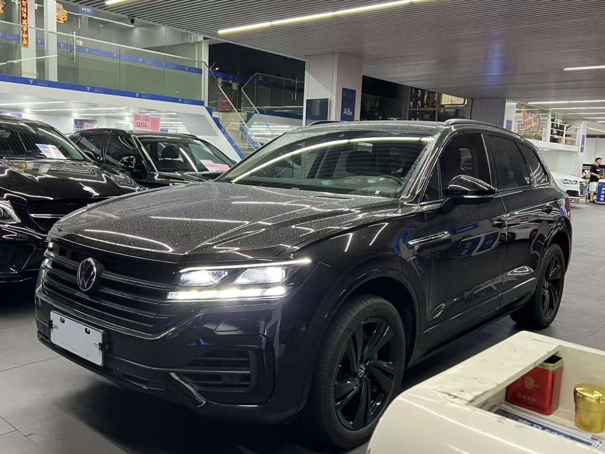 大眾 途銳  2022款 3.0TSI 銳享版 經(jīng)典運(yùn)動(dòng)套裝圖片