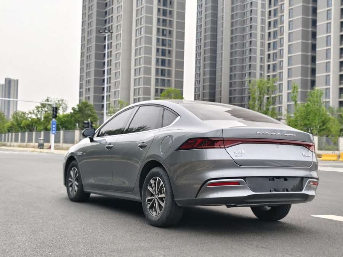 比亞迪 秦PLUS  2023款 冠軍版 DM-i 55KM領(lǐng)先型圖片