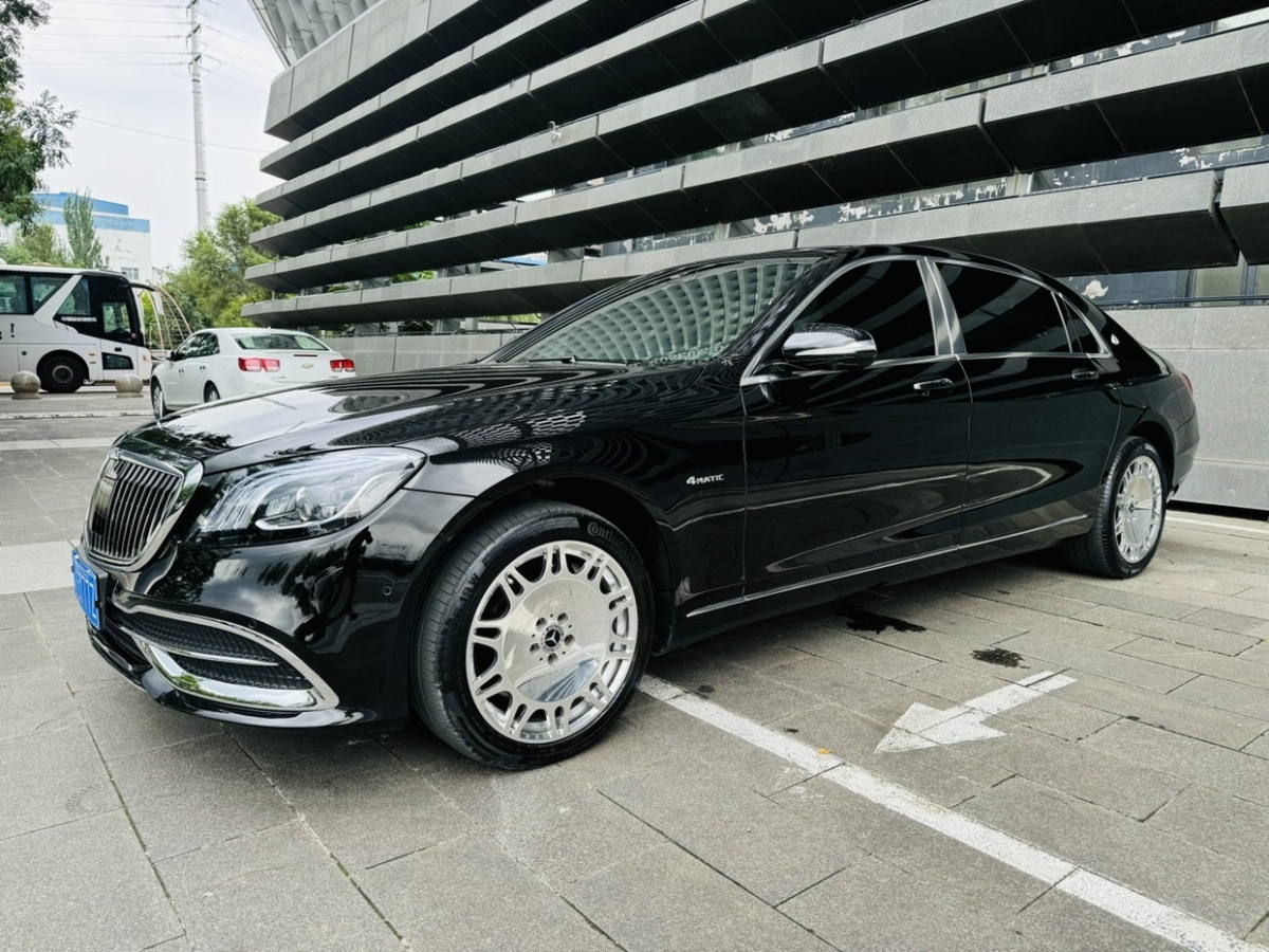 2015年9月奔馳 邁巴赫S級(jí)  2015款 S 400 4MATIC