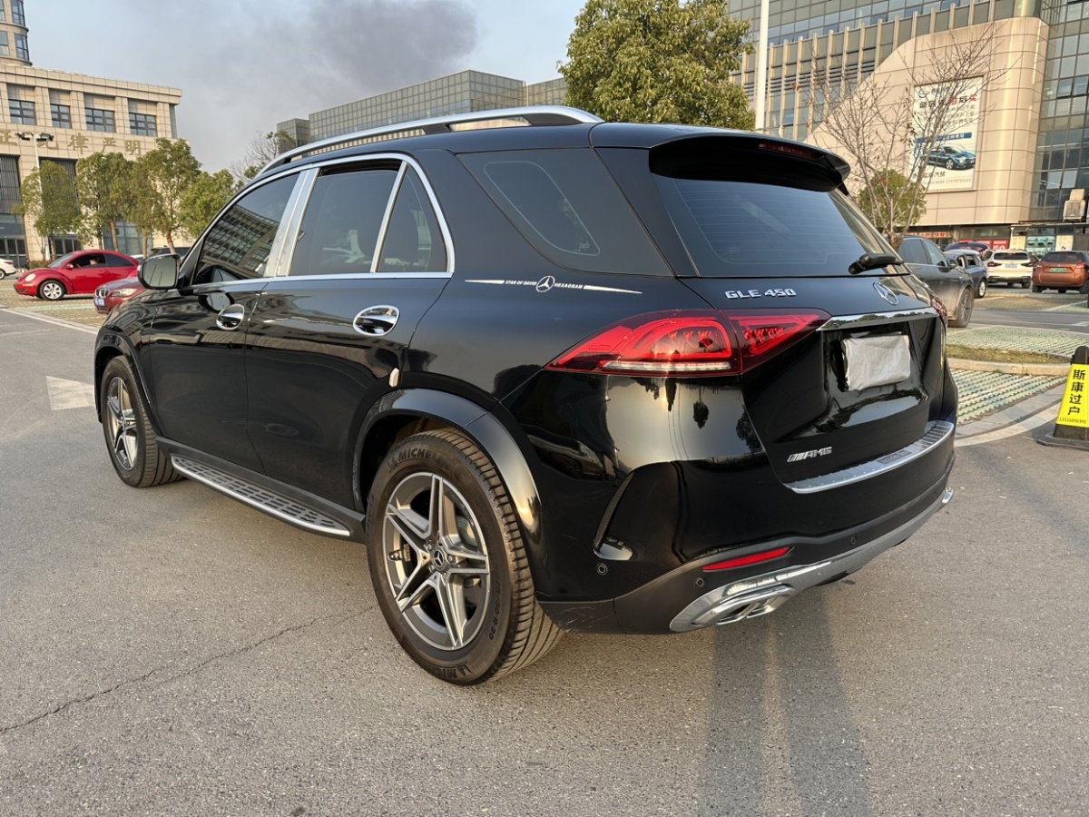 奔馳 奔馳GLE  2020款 改款 GLE 450 4MATIC 時(shí)尚型圖片