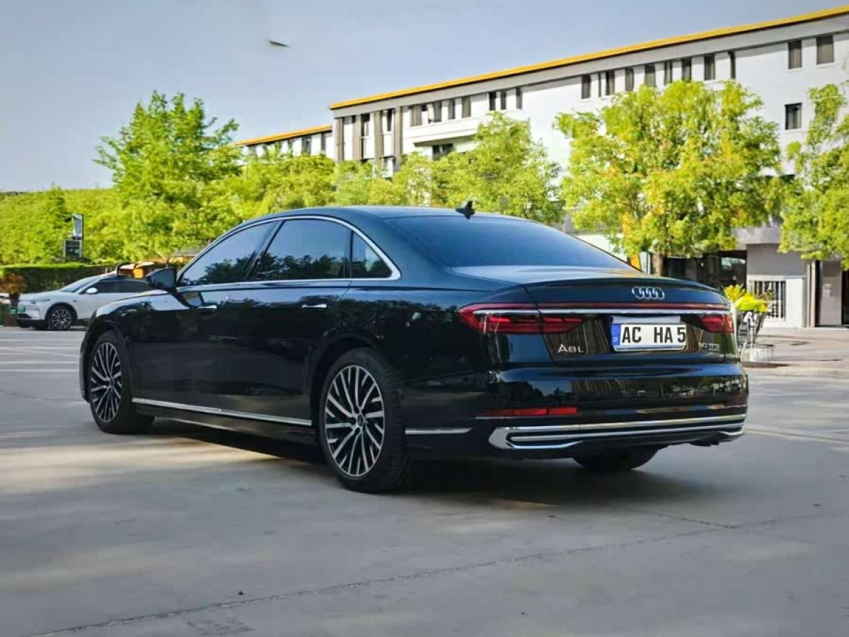 奧迪 奧迪A8  2024款 A8L 50 TFSI quattro 臻選型圖片