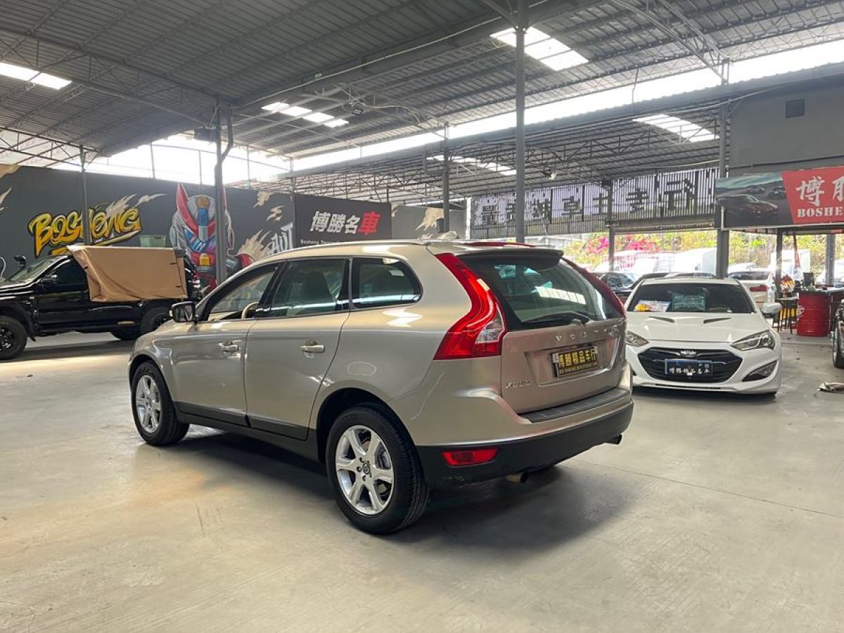 沃爾沃 XC60  2012款 T5 舒適版圖片