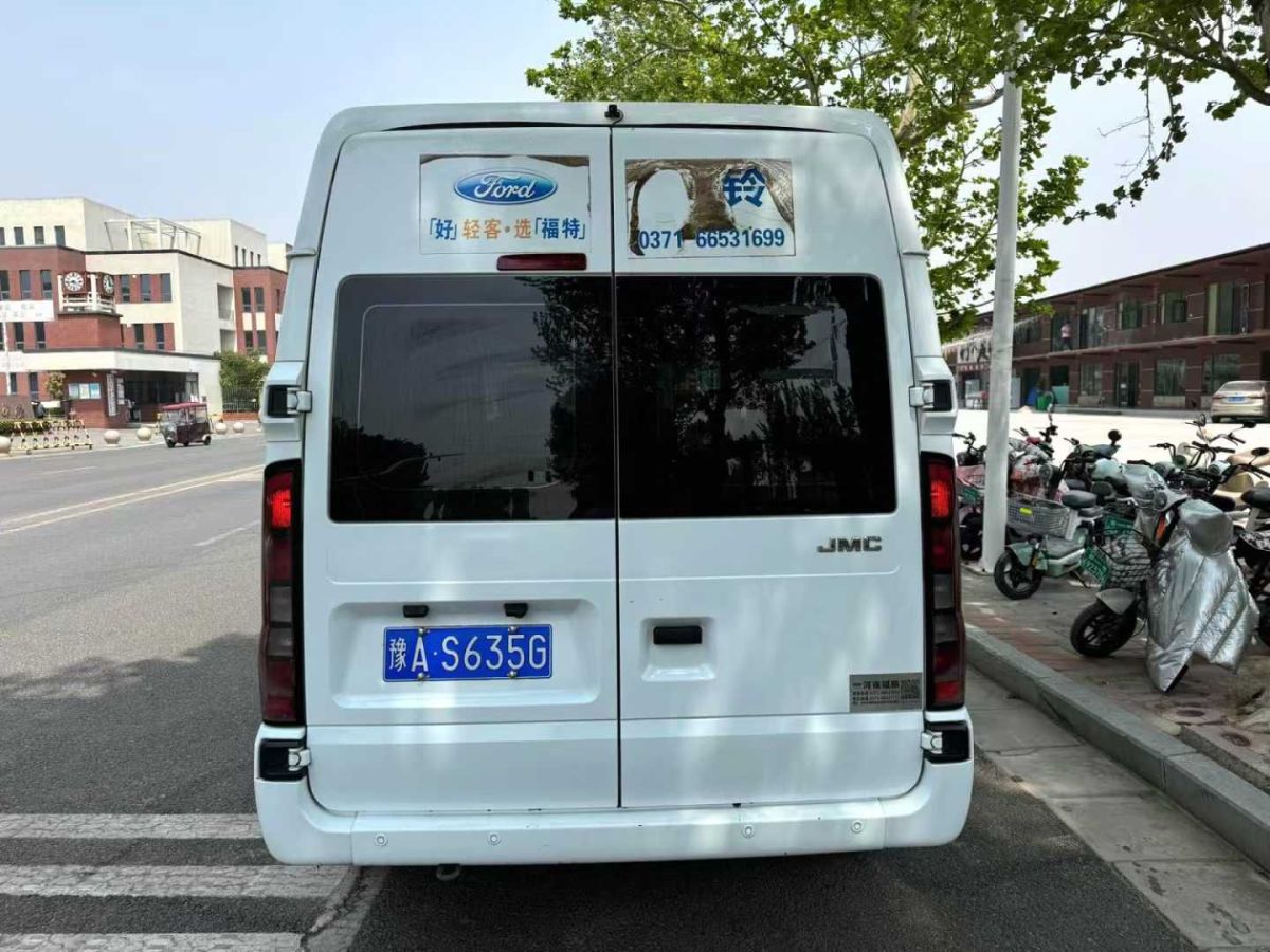 福特 全順  2023款 2.0T柴油自動(dòng)多功能商用車(chē)中軸中頂5/6座圖片